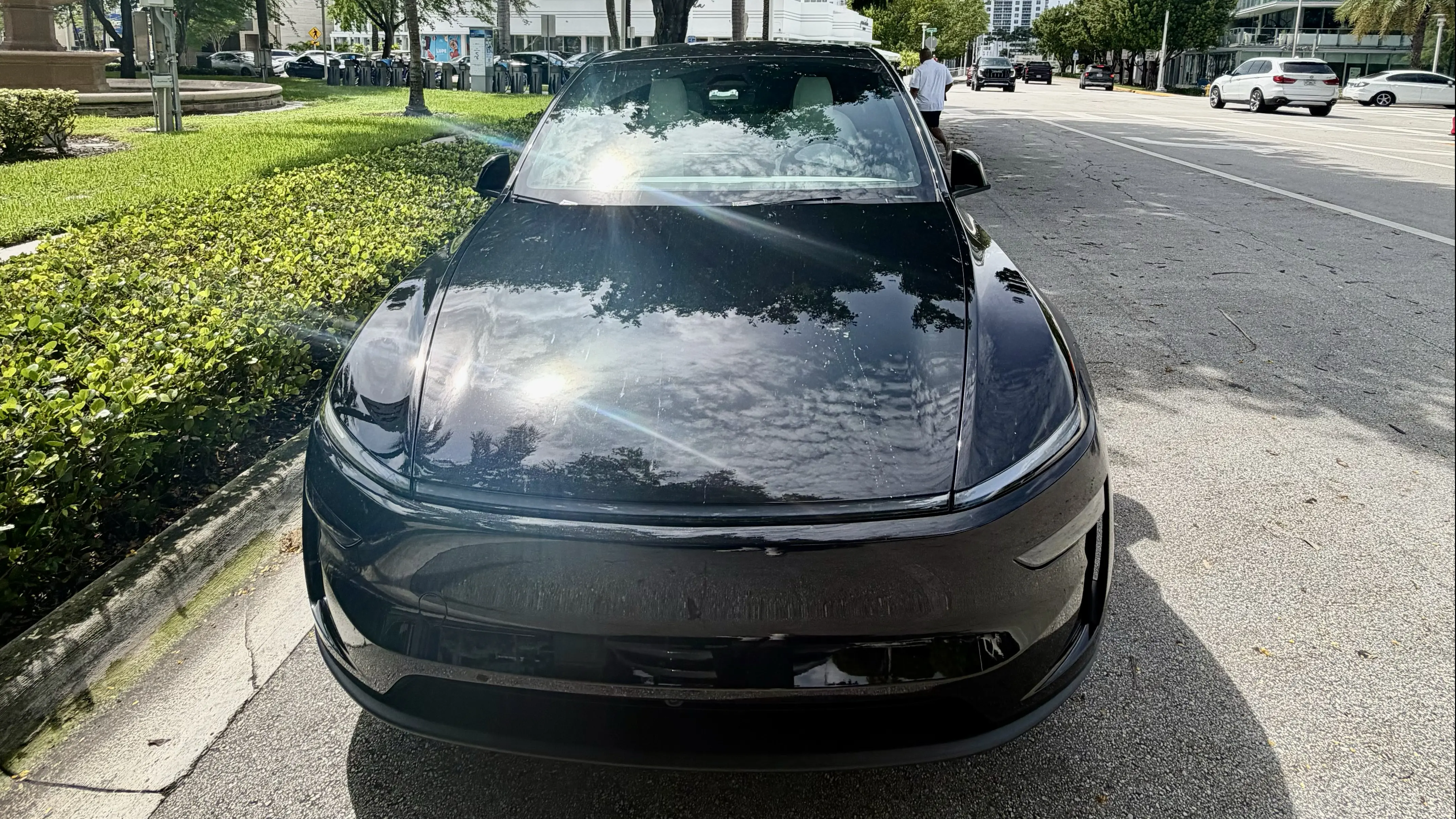 2026 Tesla Model Y in black — photo 3